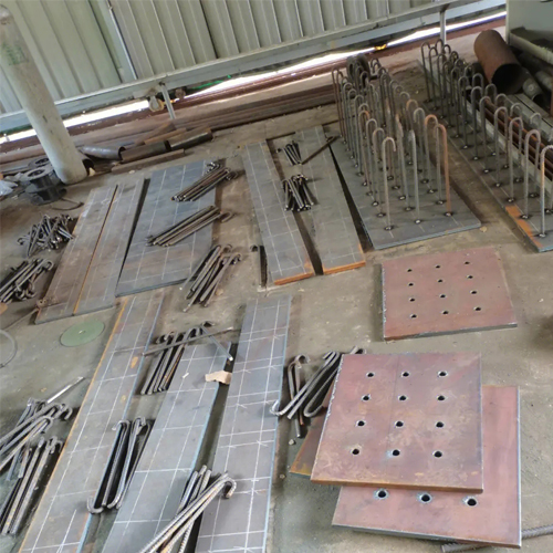 有哪些其他因素会影响鹰潭预埋件位置的确定？